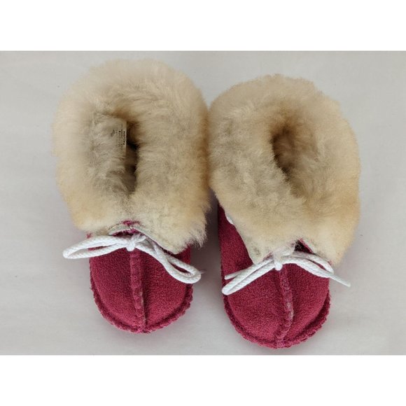 Minnetonka pink sheepskin‎ fur boot infant girls 1 - Picture 5 of 12